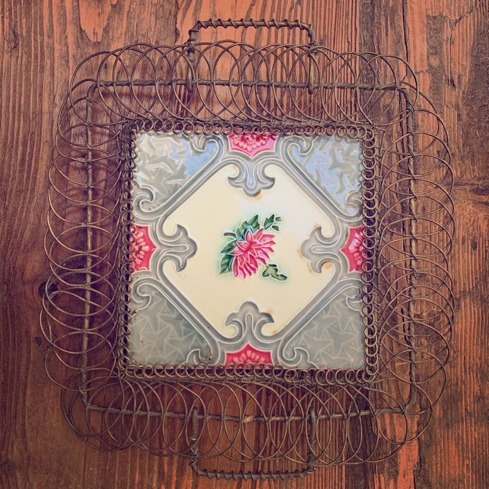 Anthro Antique Art Nouveau Decoratif Trivet